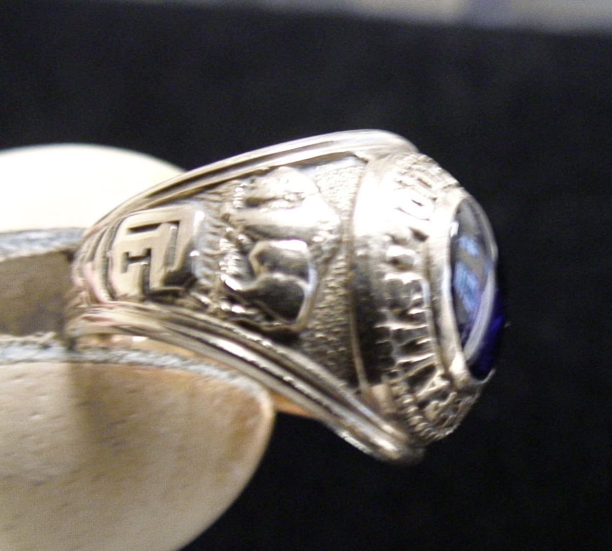 10k-gold-class-ring-portland-gold-buyers-llc